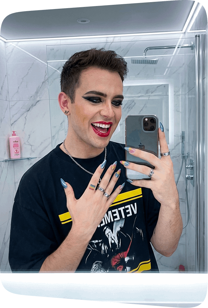 Profile photo &mdash; card 2